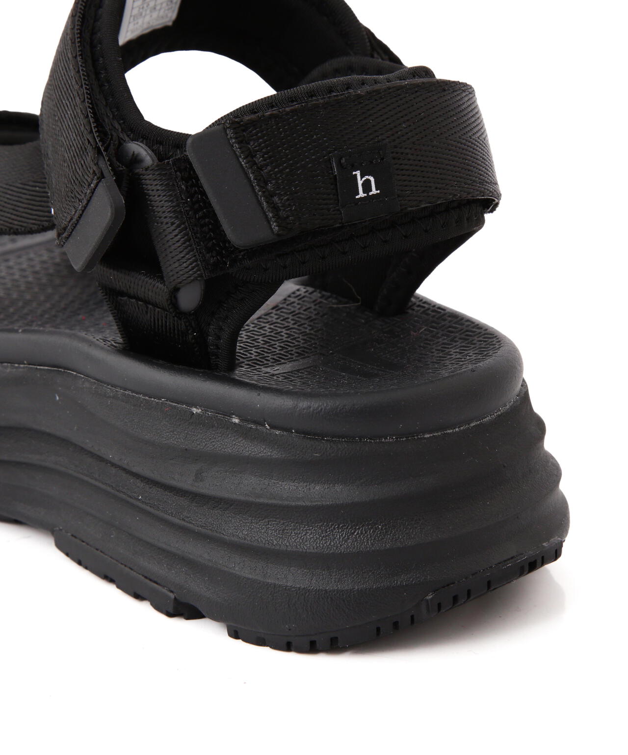 912c1438-8a30-58be-97a5-b3373a5d44e4_Image