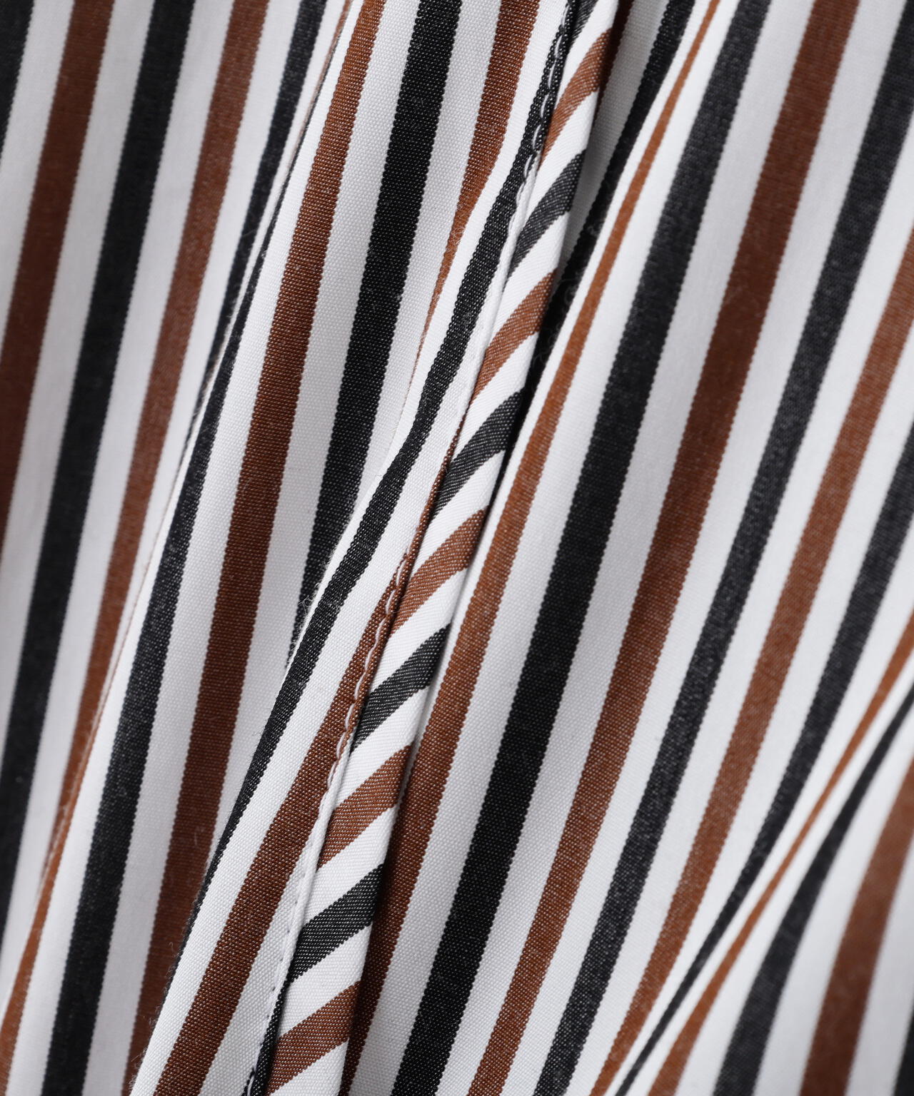 ストライプオーバーブラウス