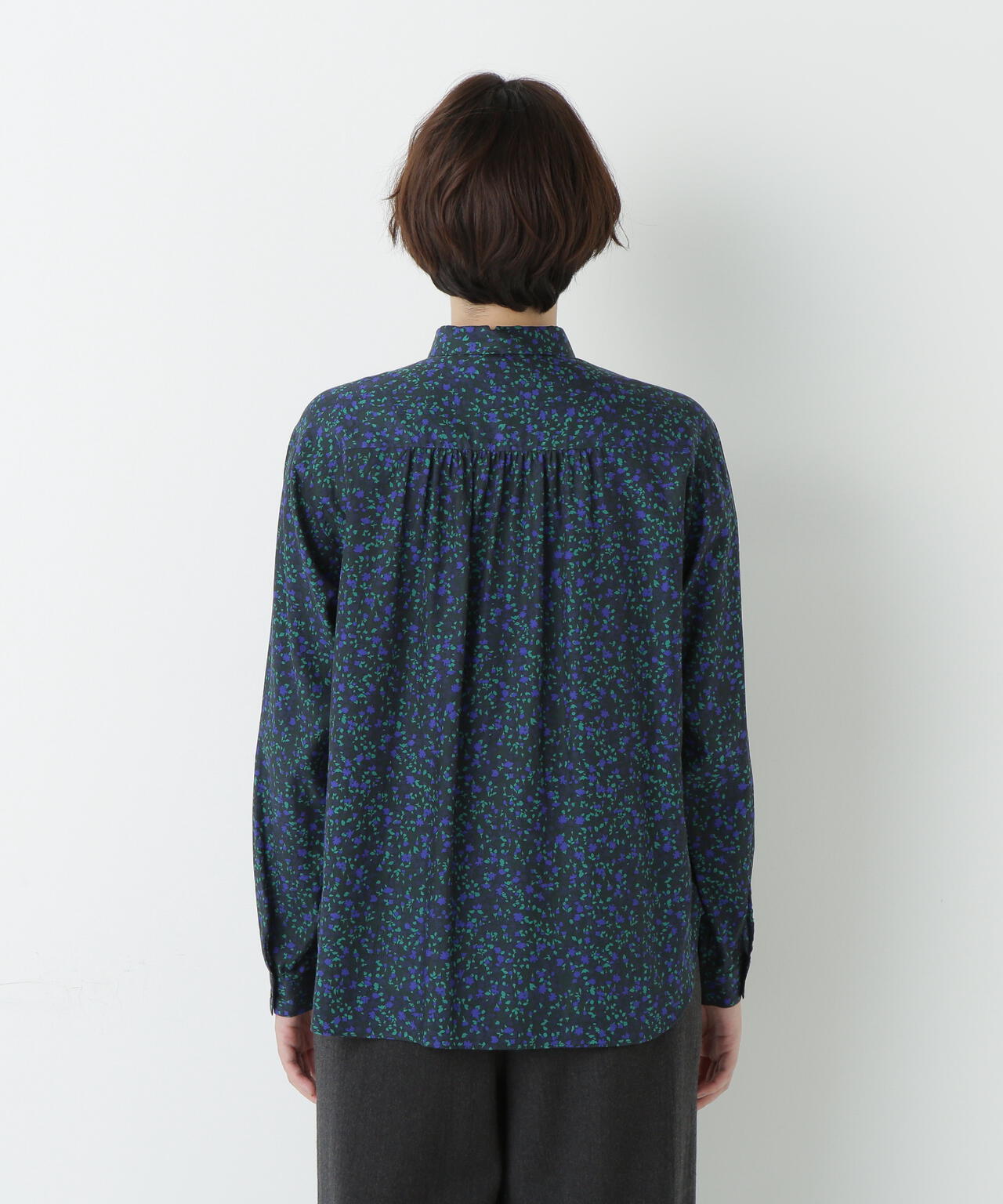 プチフラワープリントボウタイシャツブラウス