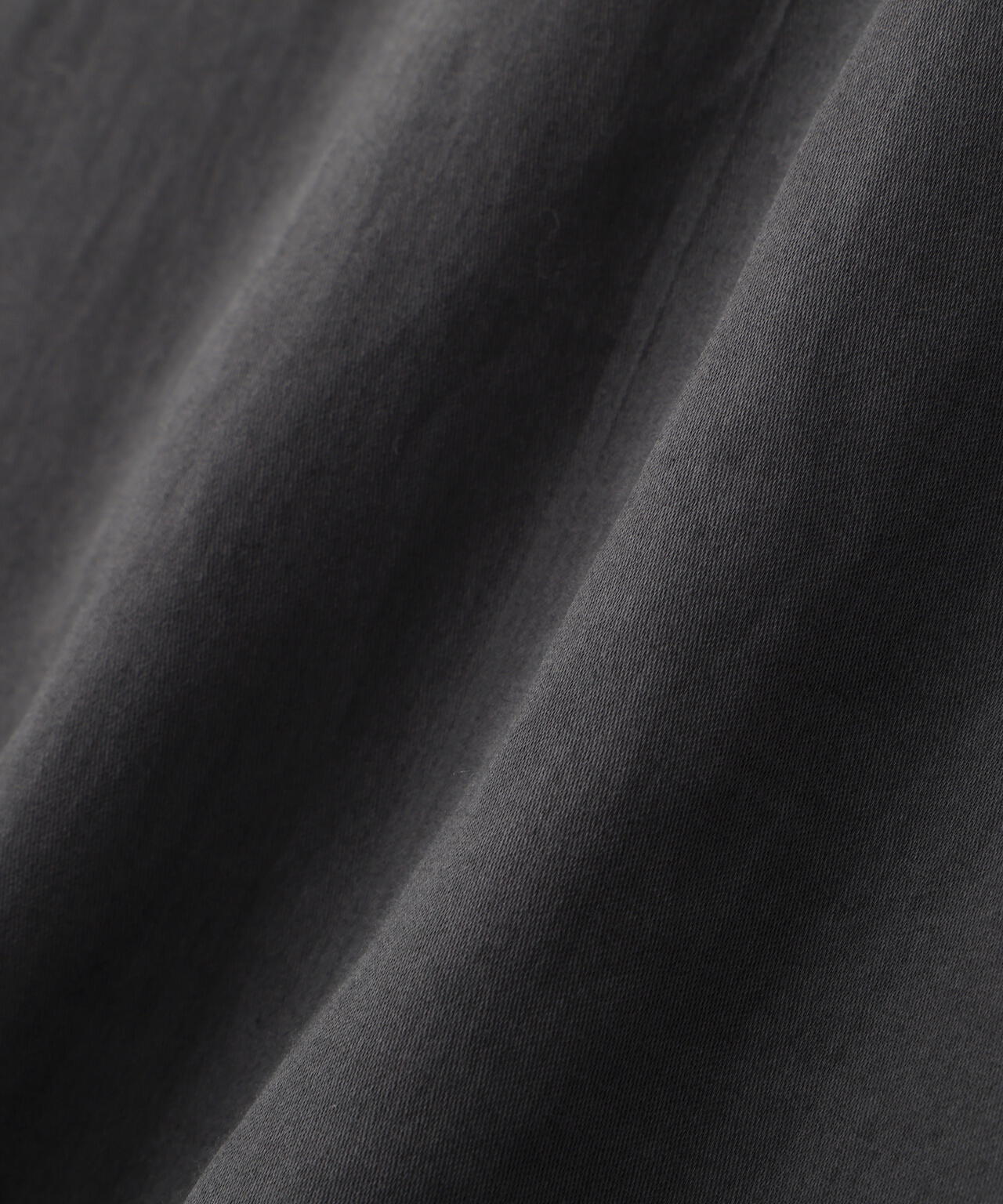 ピンタックバンドカラーブラウス