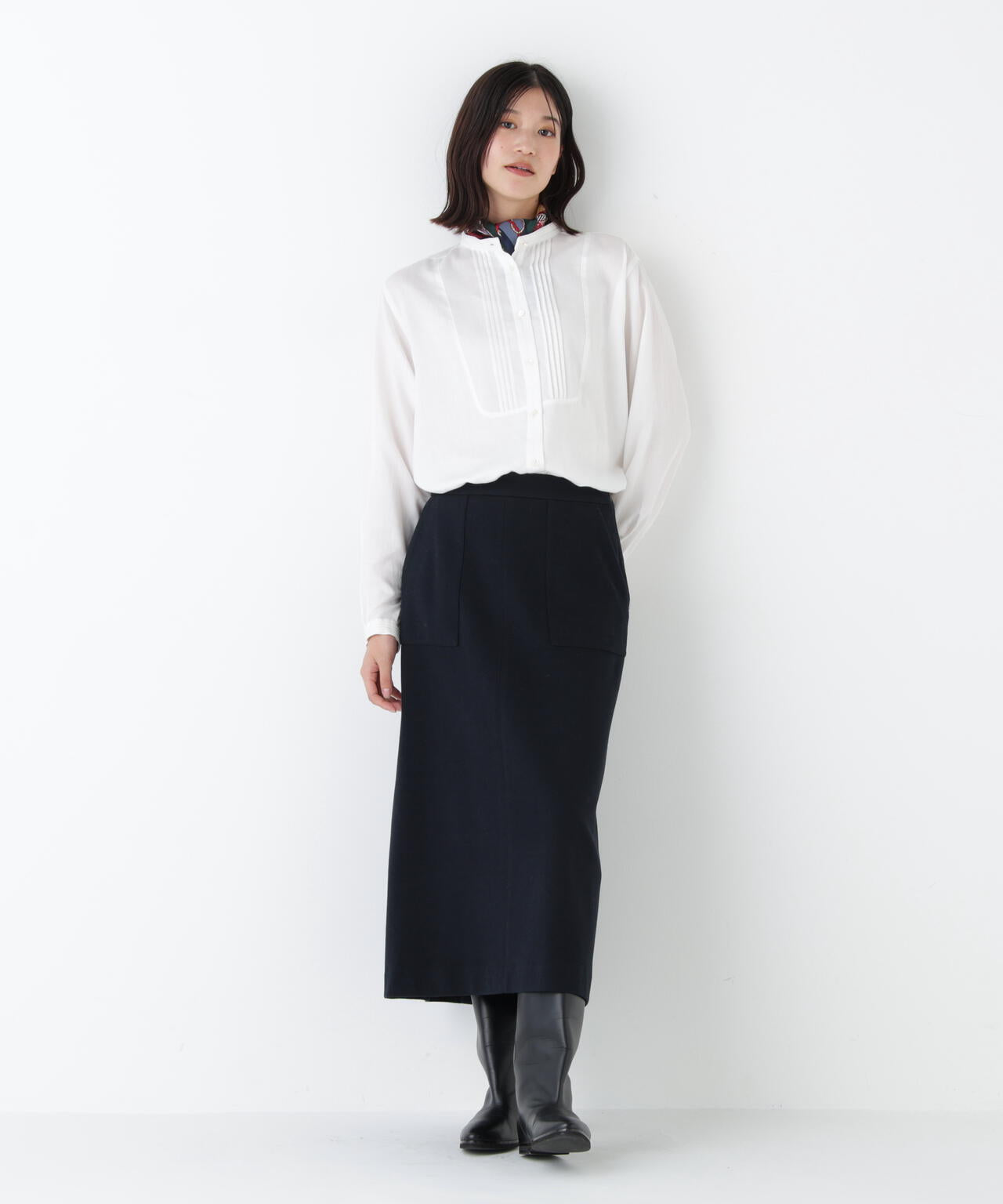 ピンタックバンドカラーブラウス