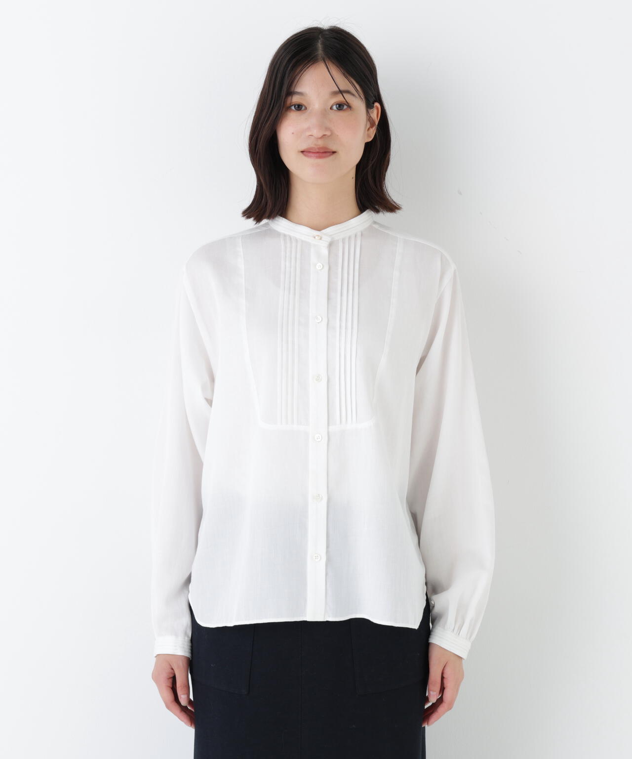 ピンタックバンドカラーブラウス