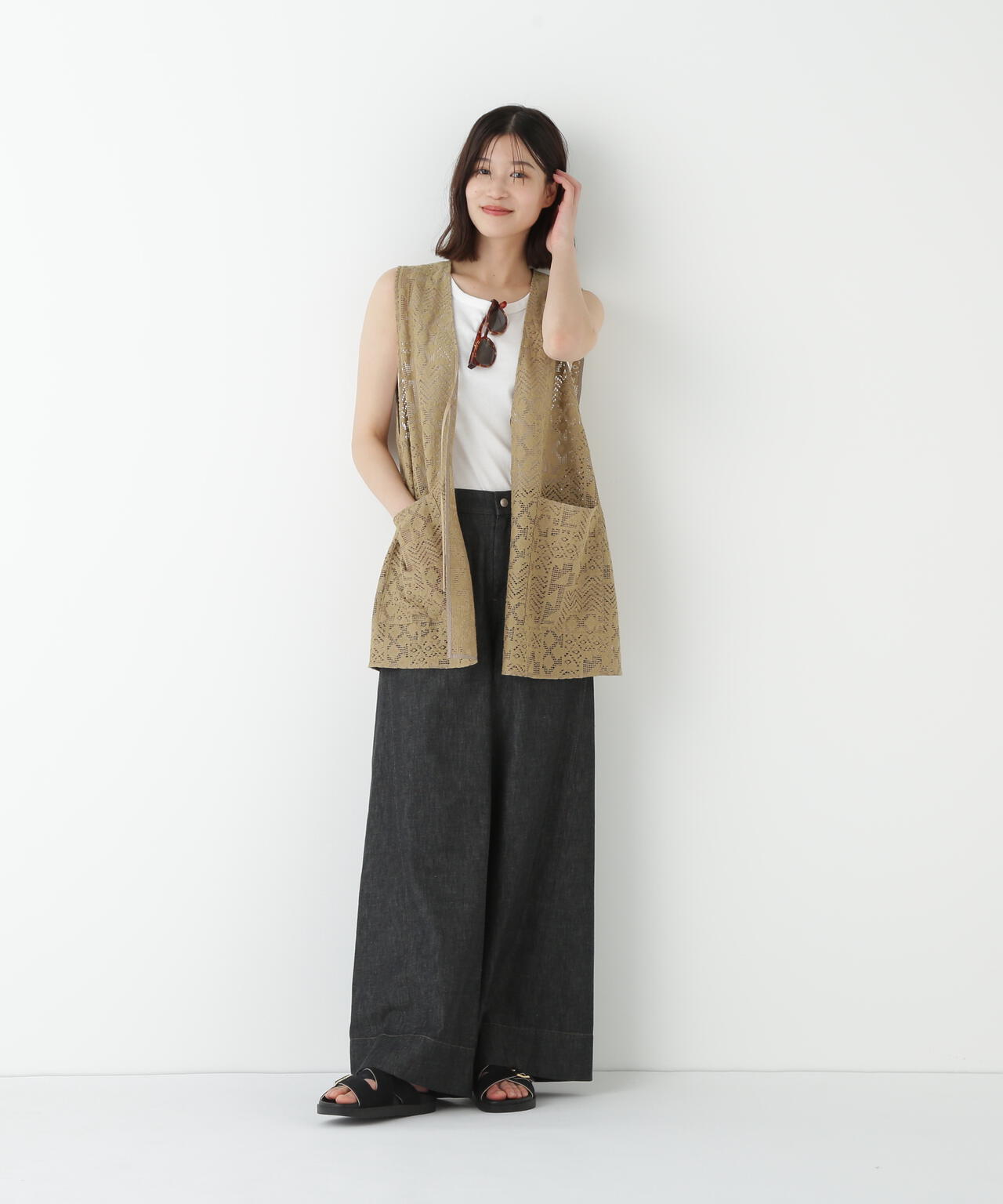 ジオメトリックレースジレ