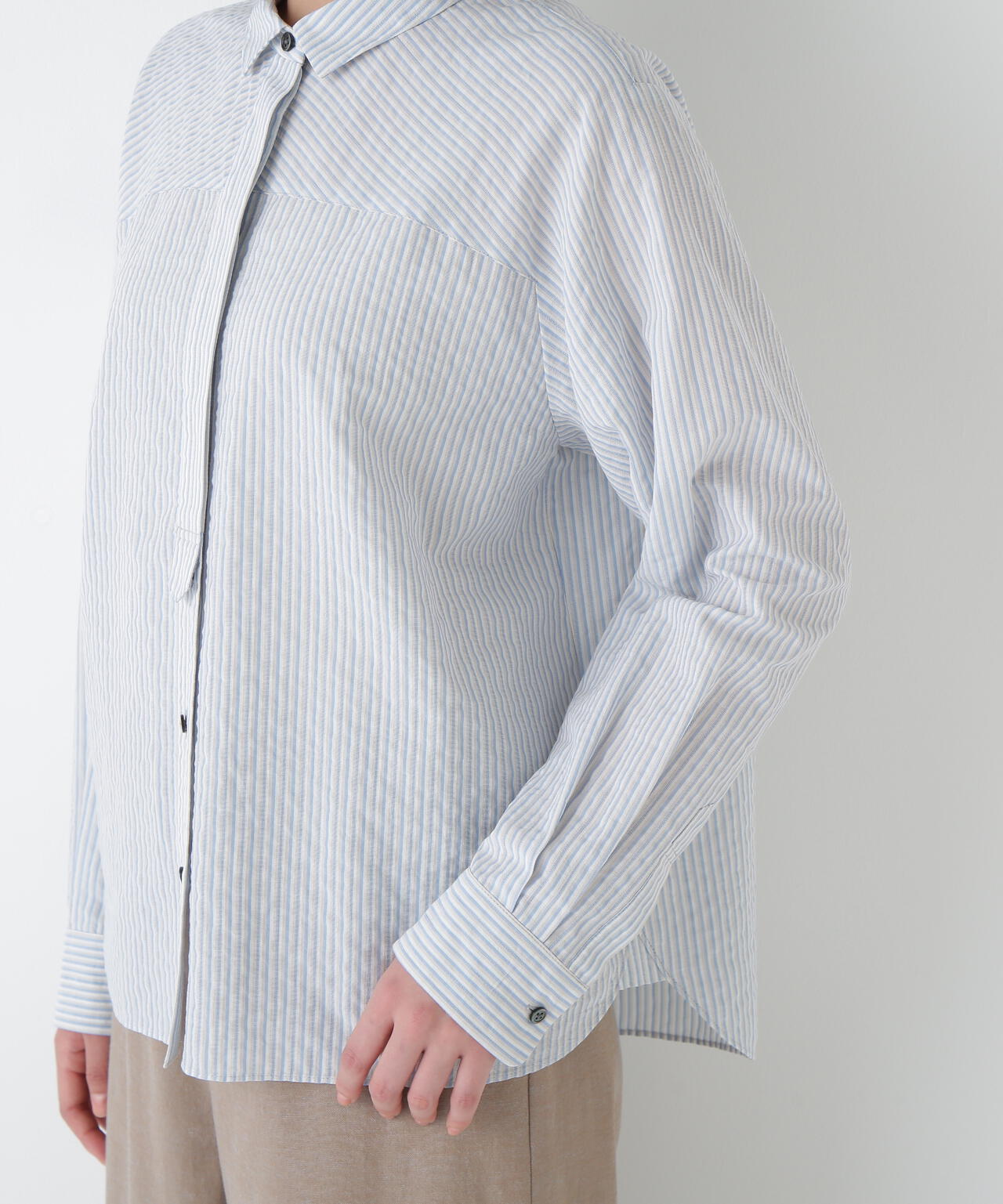 パナマサッカーストライプシャツブラウス