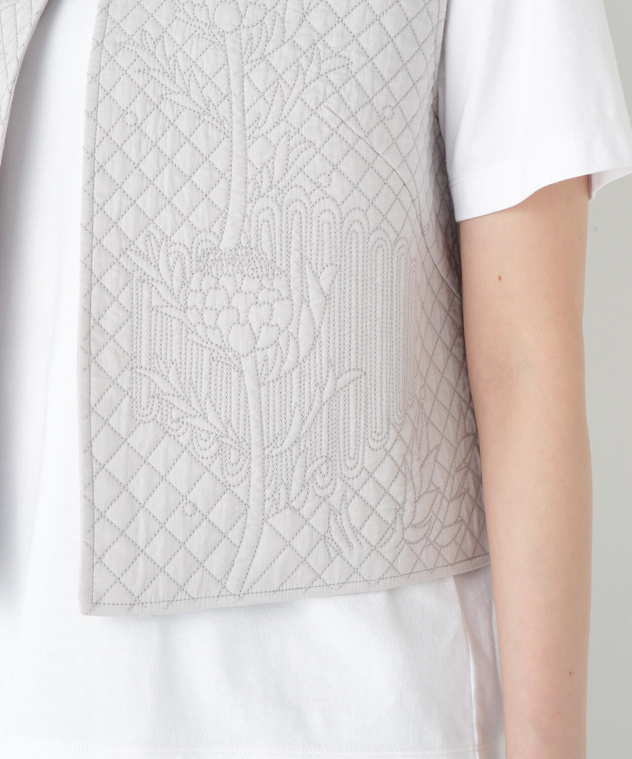 インドコットンボイルキルティングジレ