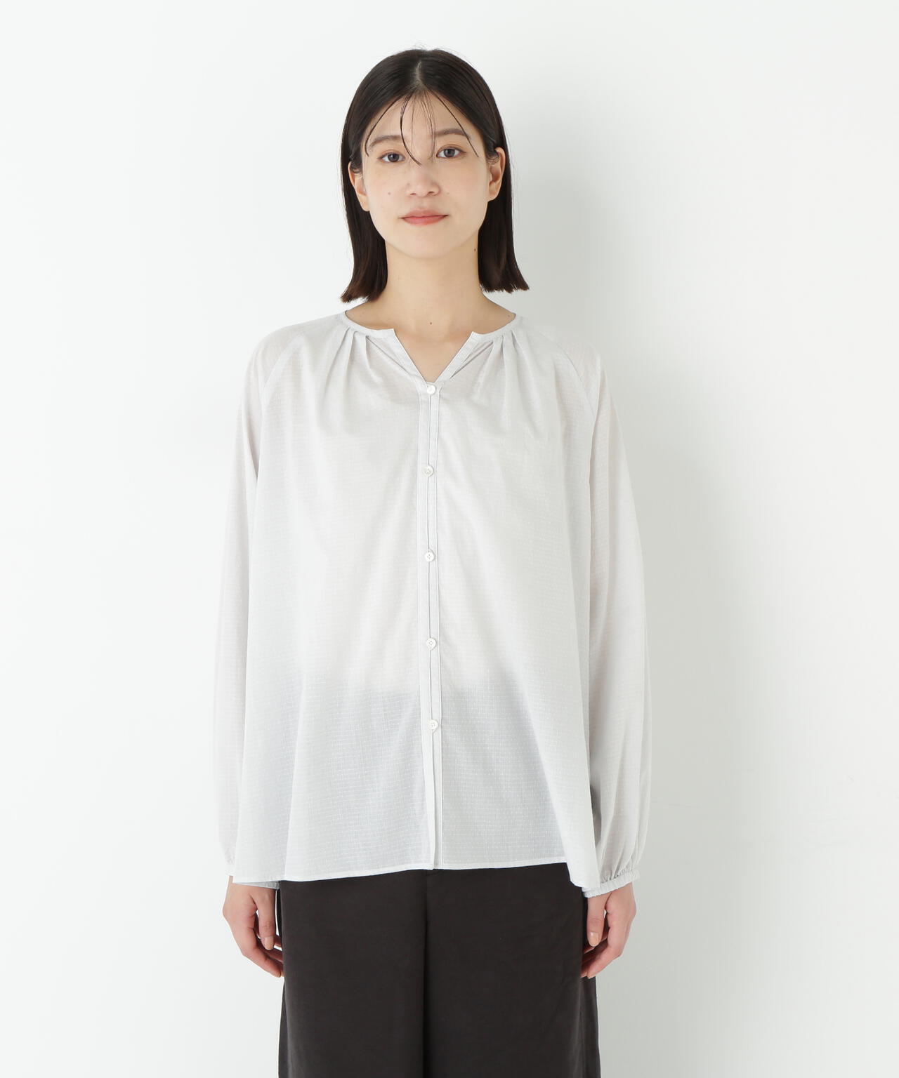 ダイヤドットギャザーブラウス