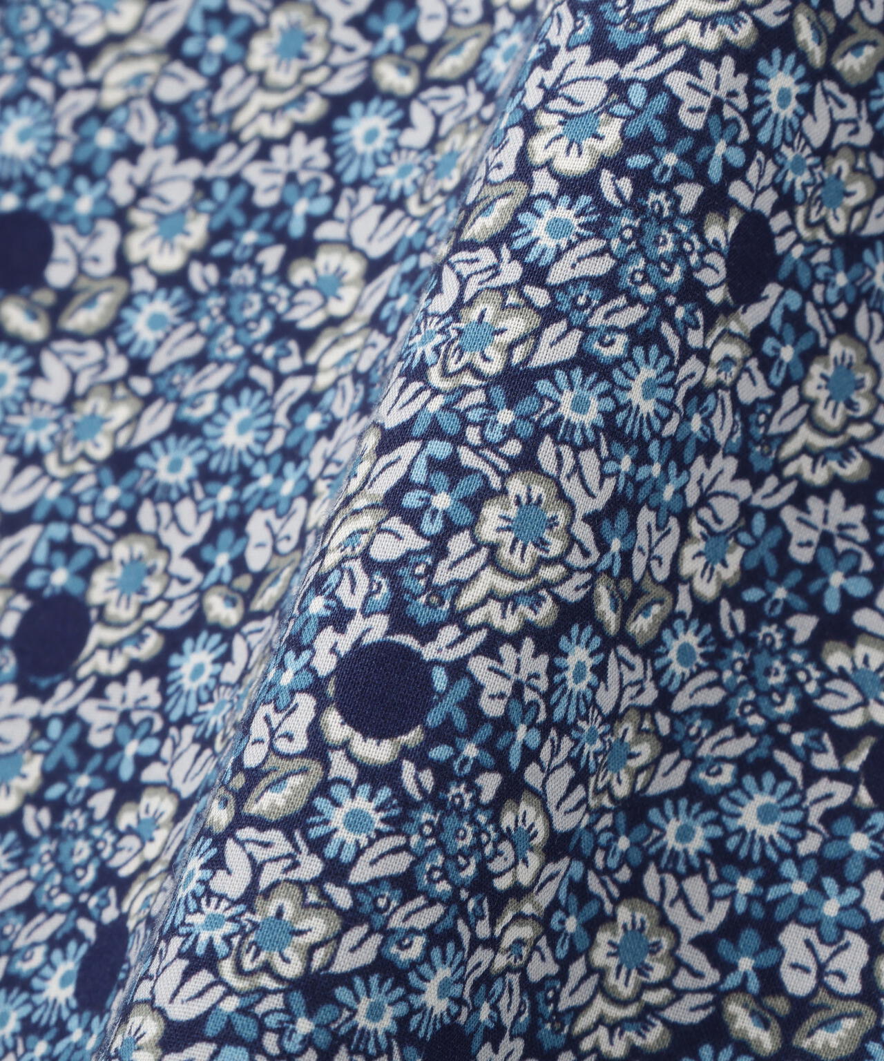 リバティプリントベーシックカラーシャツ