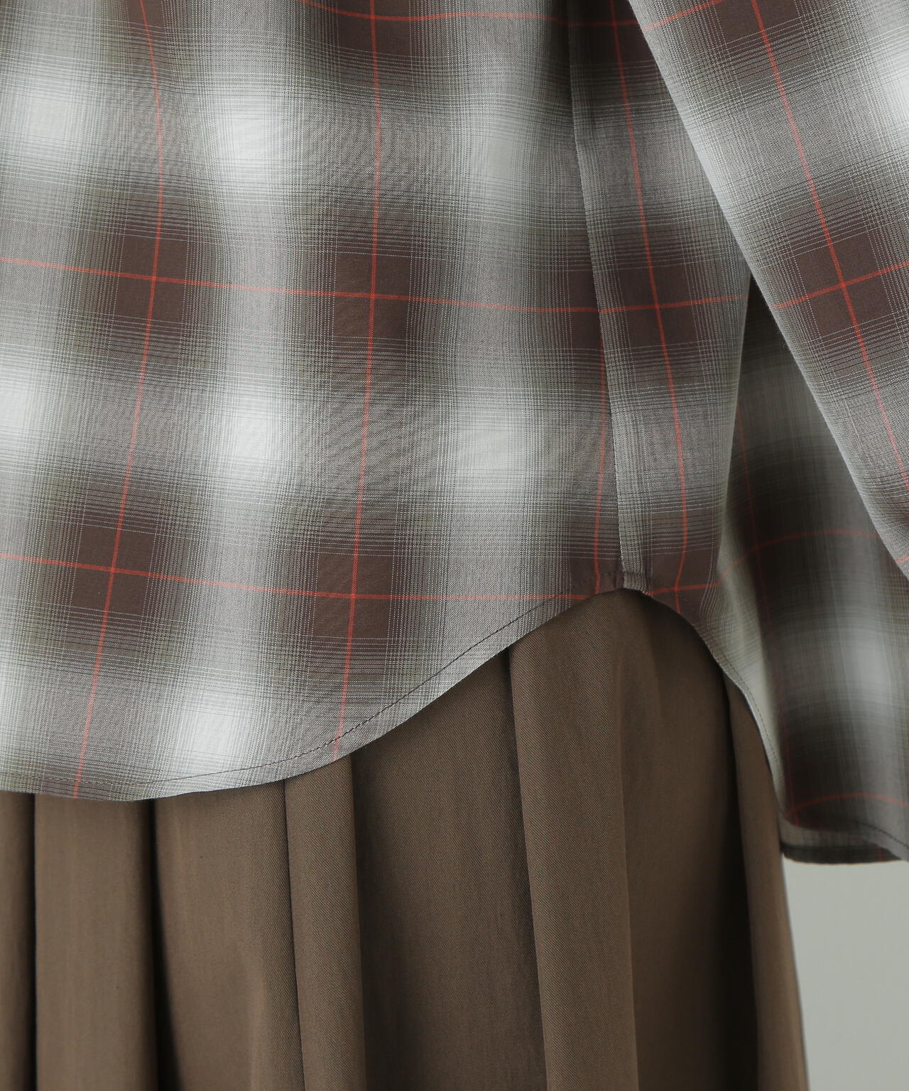 オンブレーチェックオーバーシャツ