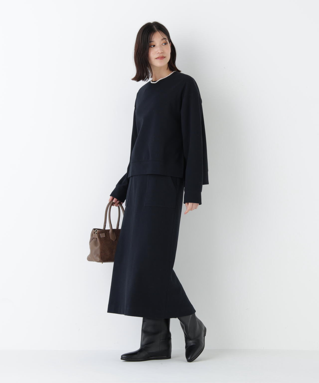 ニードルパンチスカート