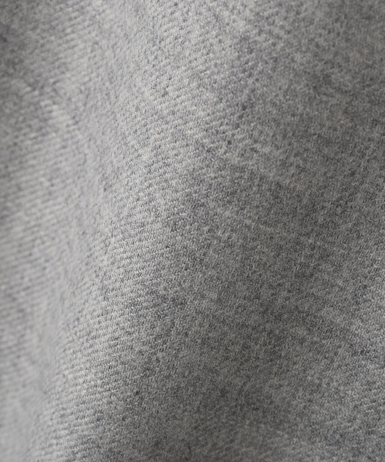 ライトフラノウォッシャブルセミワイドパンツ