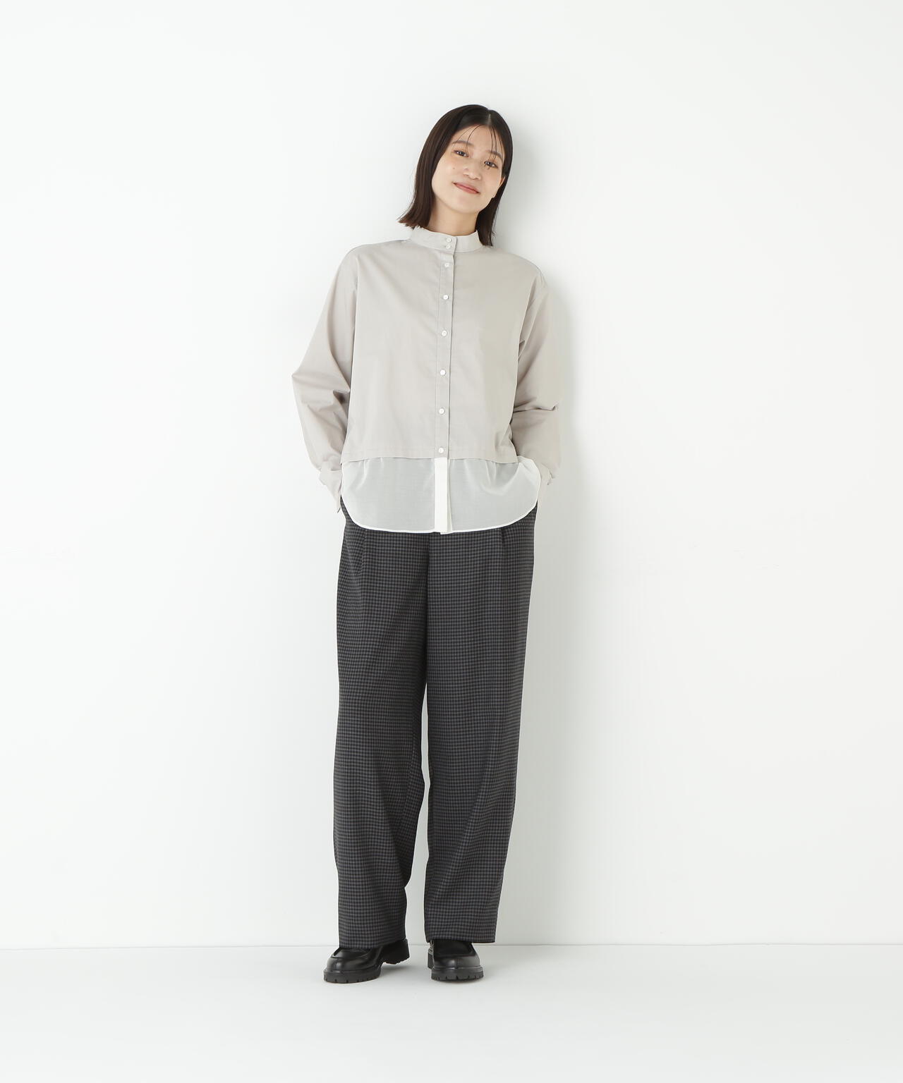 先染めチェックタックセミワイドパンツ