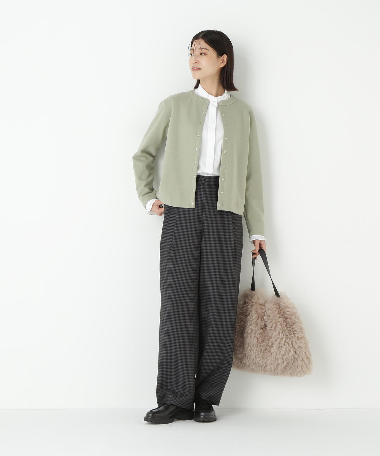 先染めチェックタックセミワイドパンツ