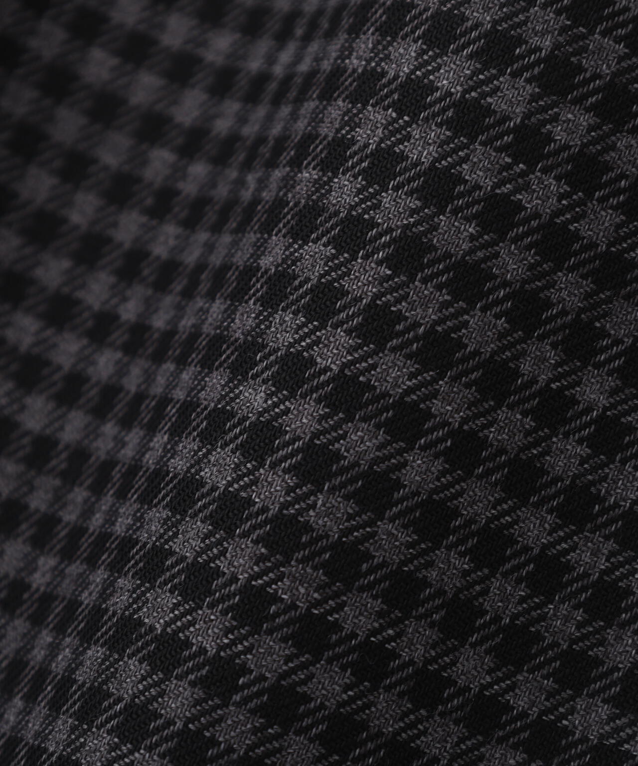 先染めチェックタックセミワイドパンツ