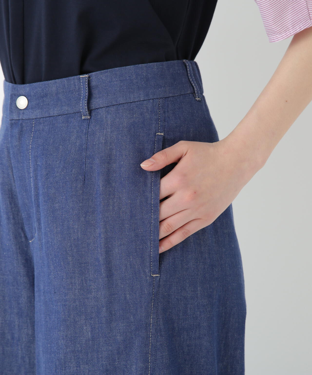 3e591742-7ab2-56a7-8ff3-65db81413a6d_Image