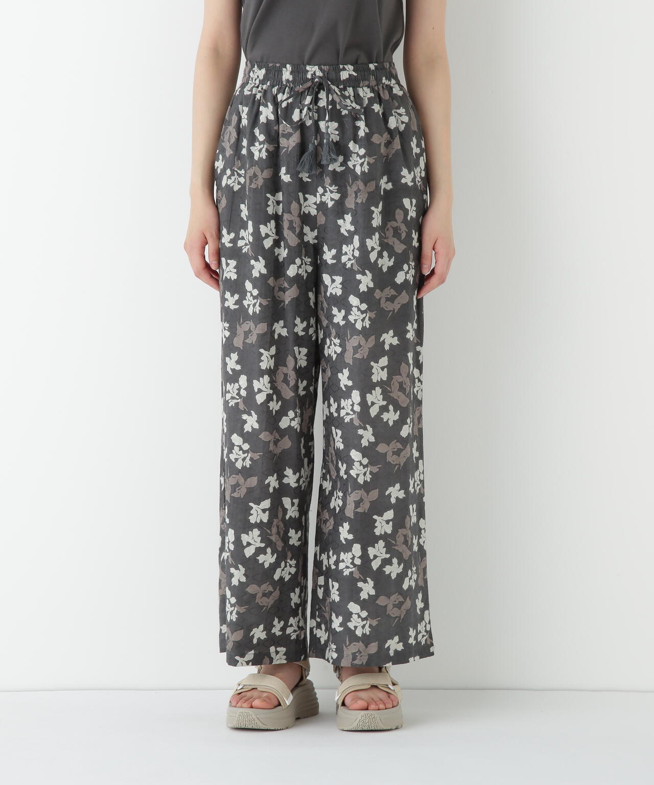 インドドビーリーフプリントイージーセミワイドパンツ