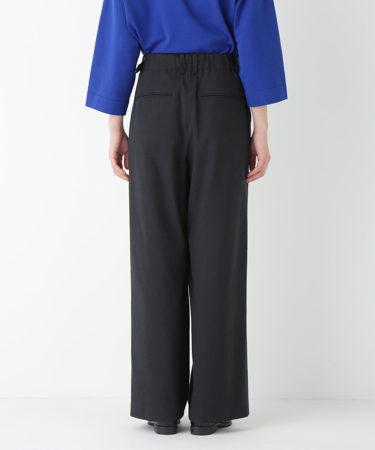 シェルタリングドライオックスセミワイドパンツ