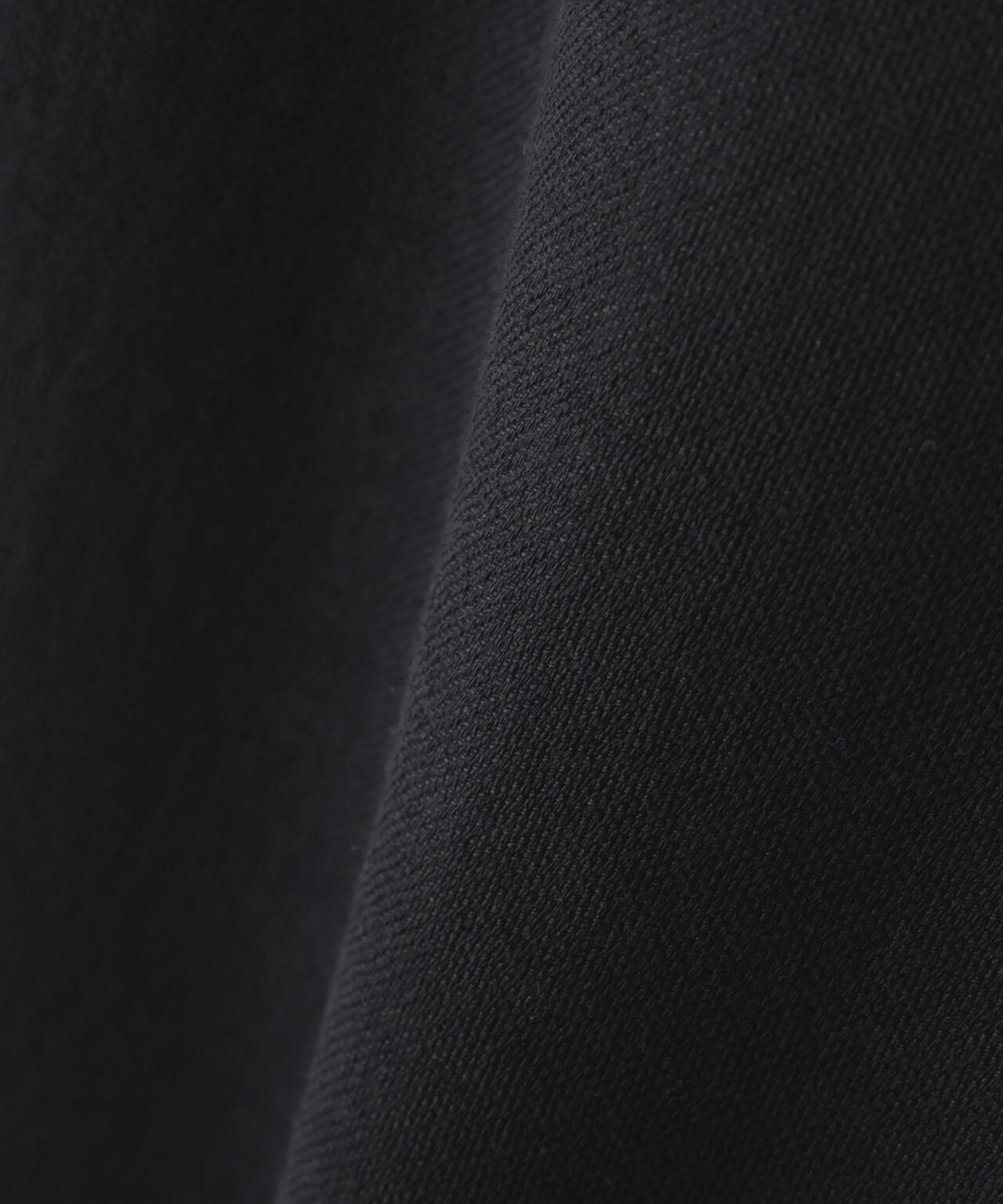 シェルタリングドライオックスセミワイドパンツ