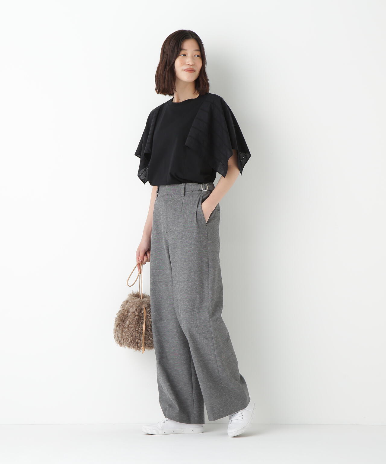 シェルタリングドライオックスセミワイドパンツ