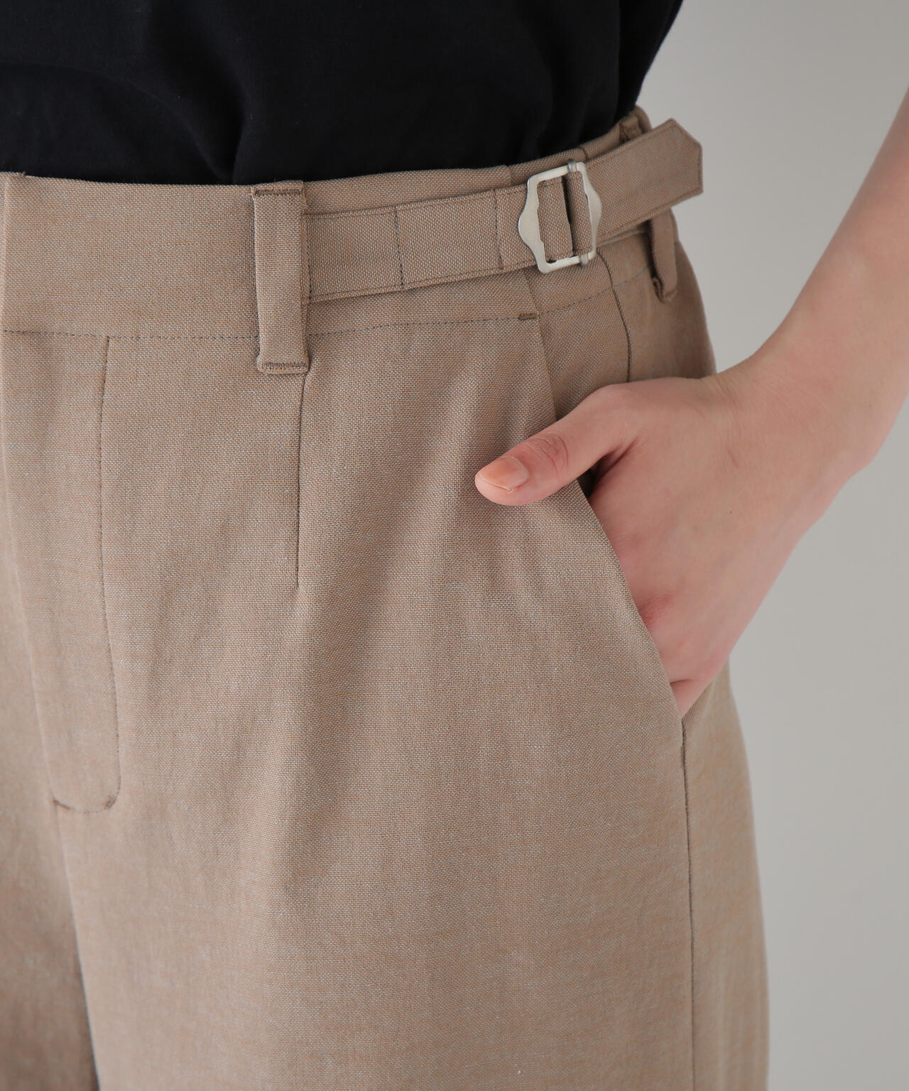 シェルタリングドライオックスセミワイドパンツ