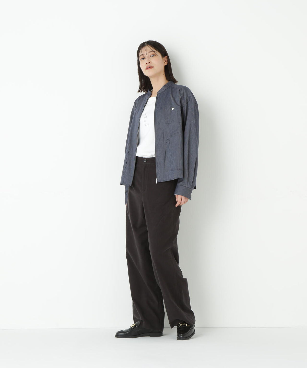 ストレッチエアリードットコードセミワイドパンツ