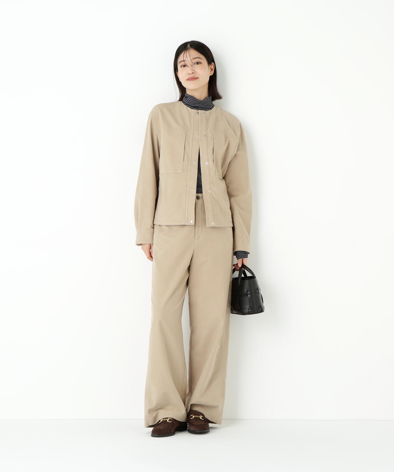 ストレッチエアリードットコードセミワイドパンツ