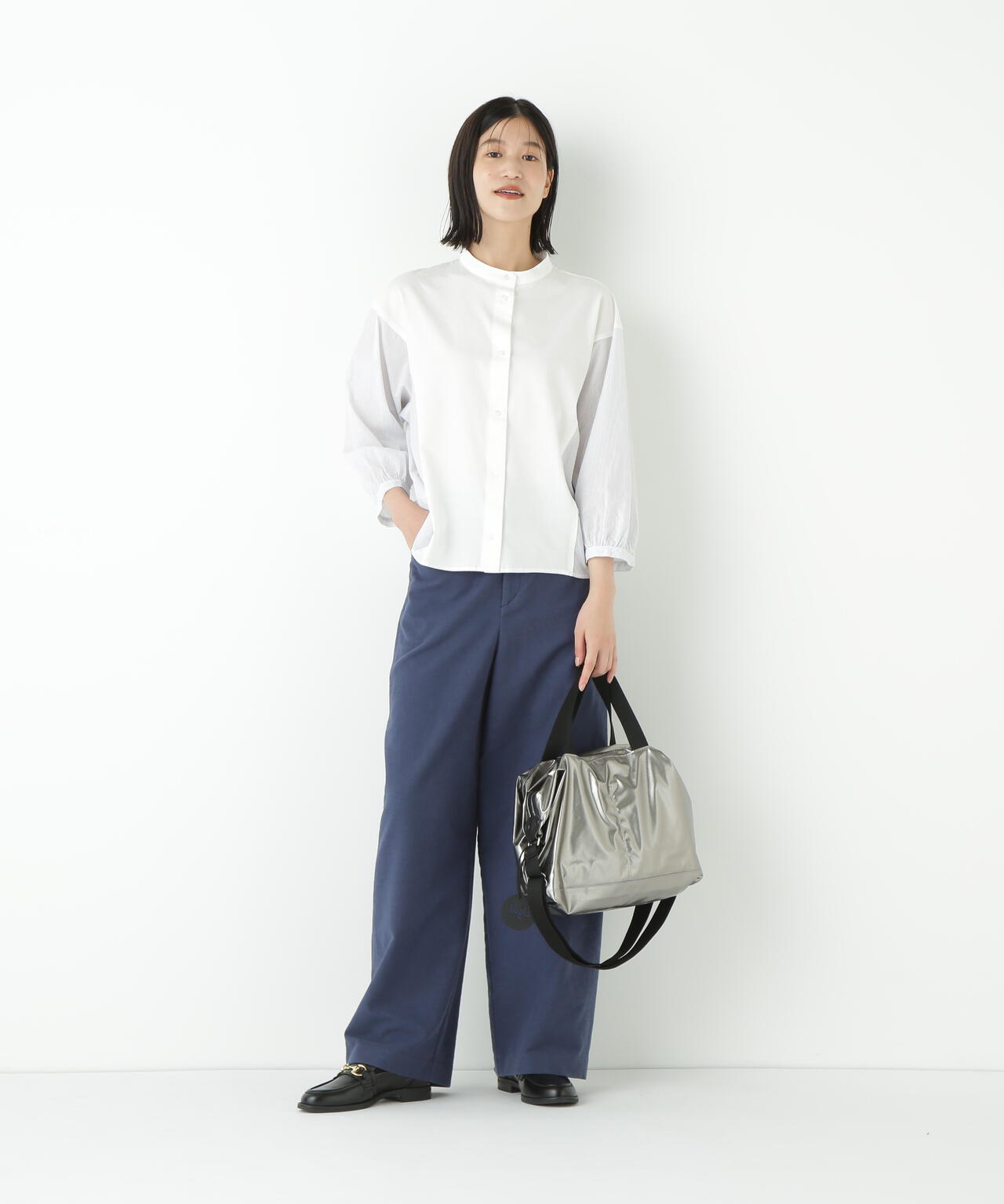 ストレッチエアリードットコードセミワイドパンツ