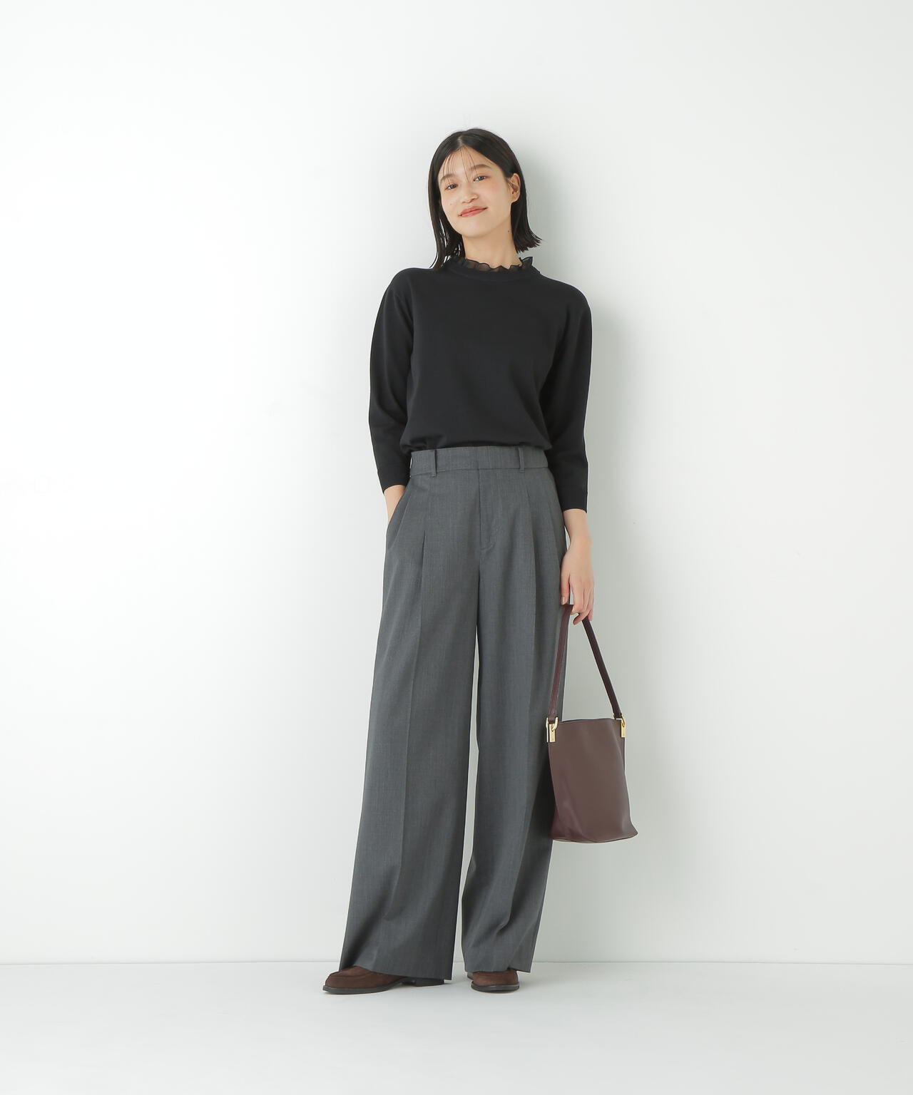 ダブルタックバギーパンツ