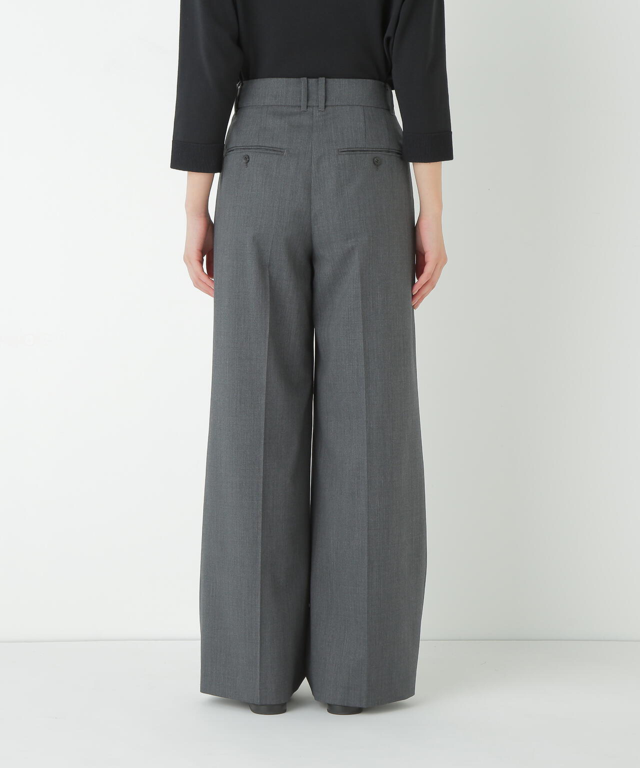 ダブルタックバギーパンツ