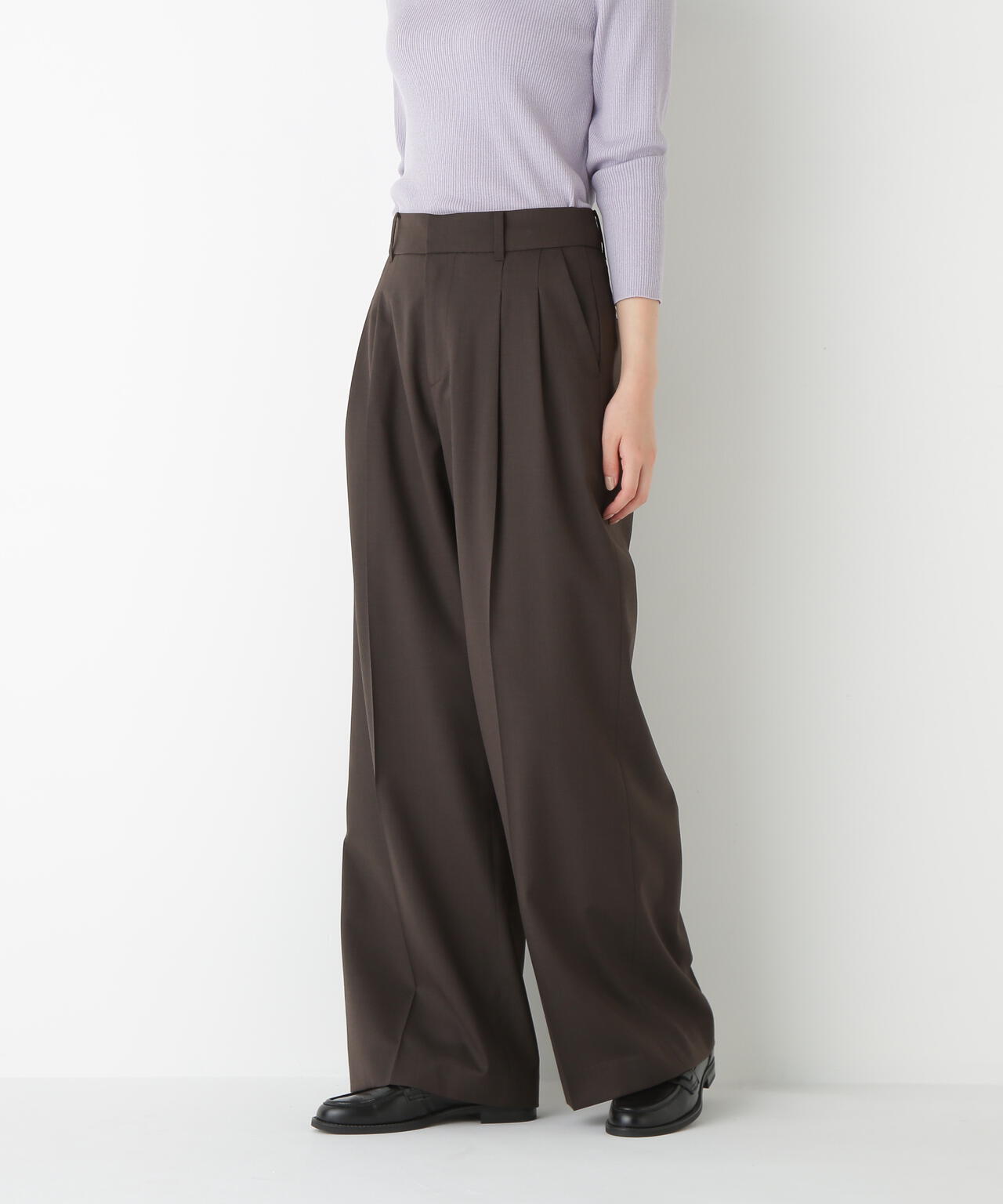 ダブルタックバギーパンツ