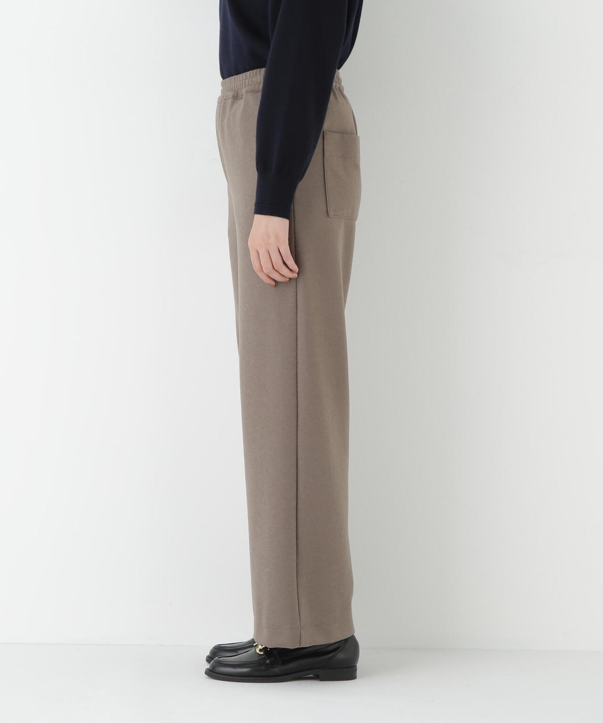 ミルドジャージーストレートパンツ