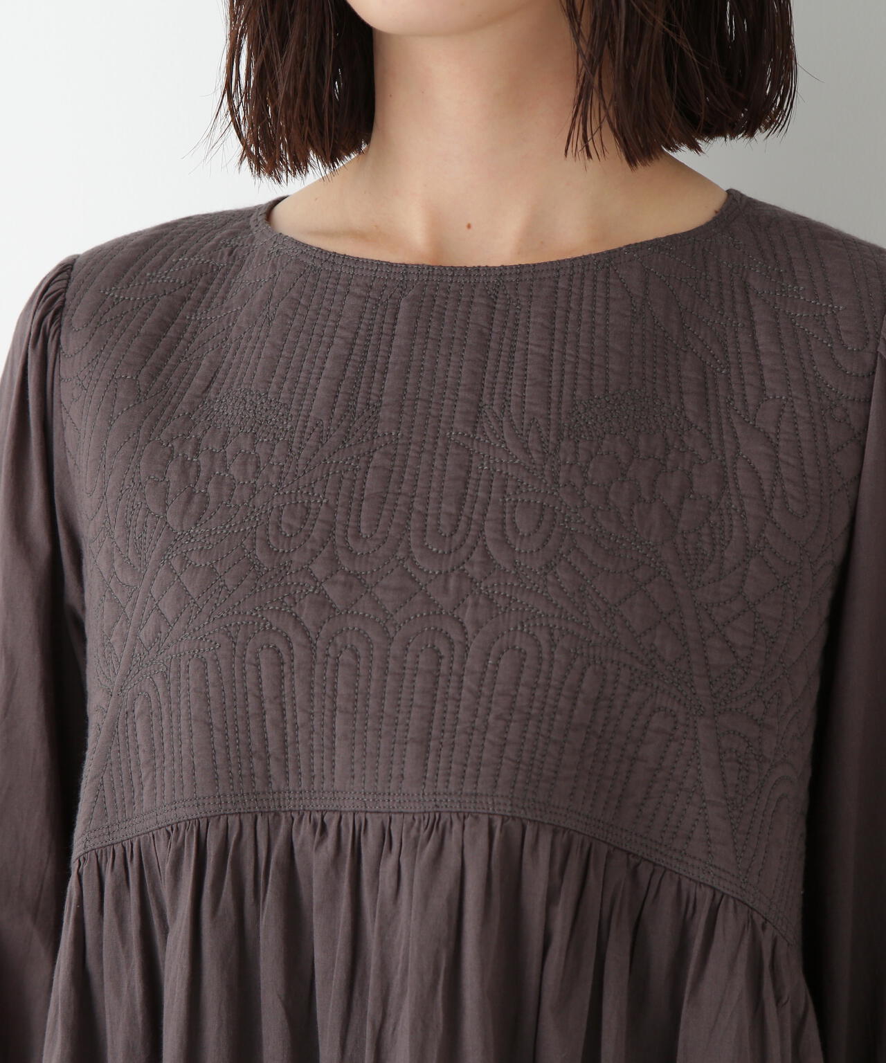 インドコットンボイルキルティングドッキングワンピース