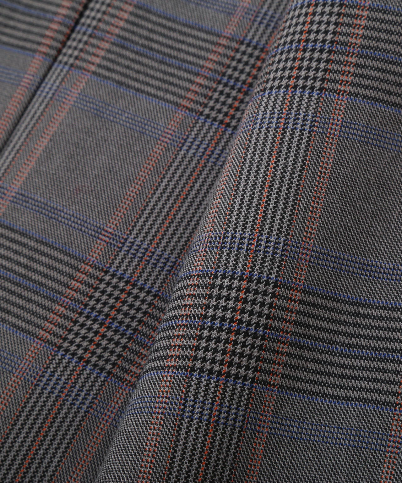 強撚シャークスキンピークドラペルジャケット