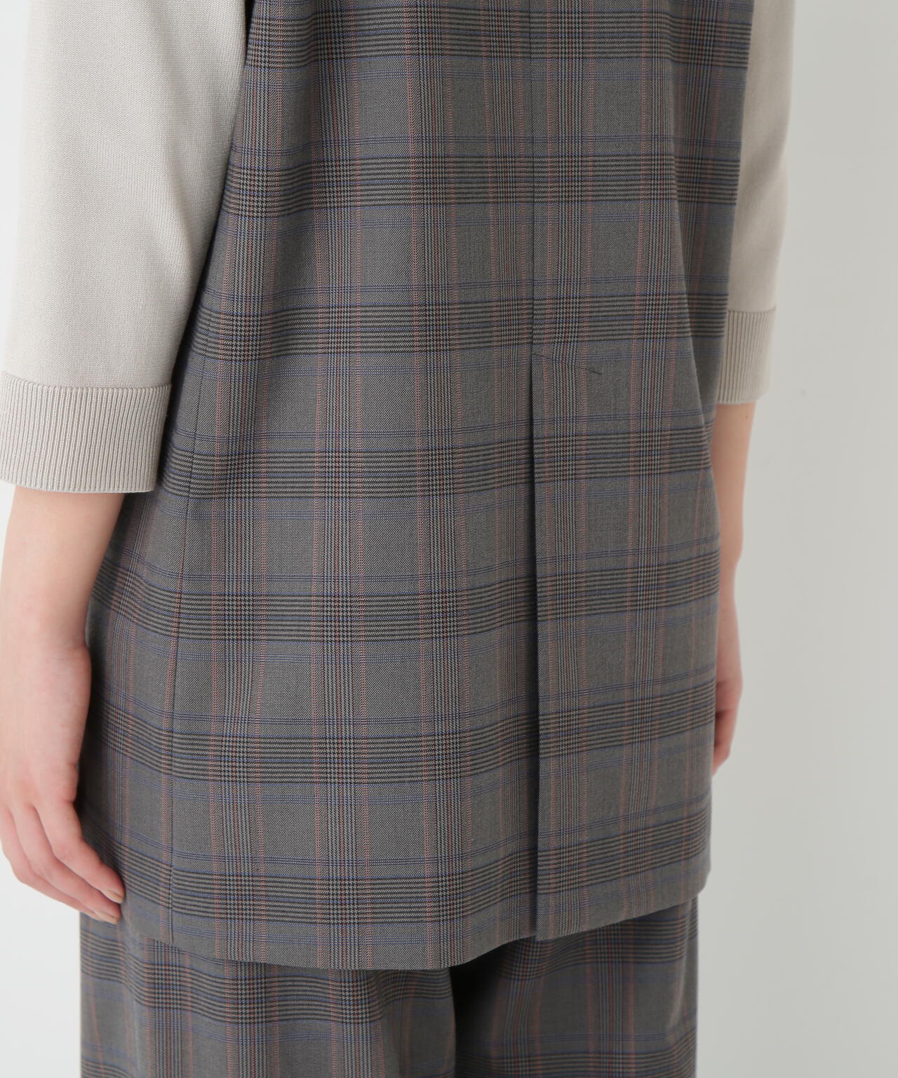 強撚シャークスキンノーカラージレ