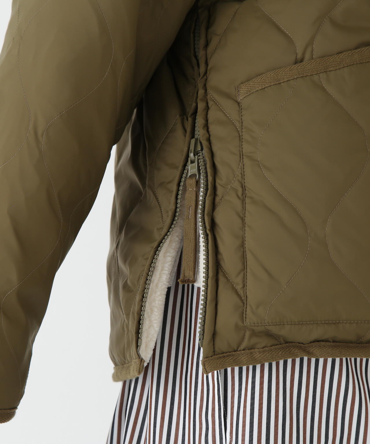 ≪TAIONコラボ≫リバーシブルボアダウンブルゾン