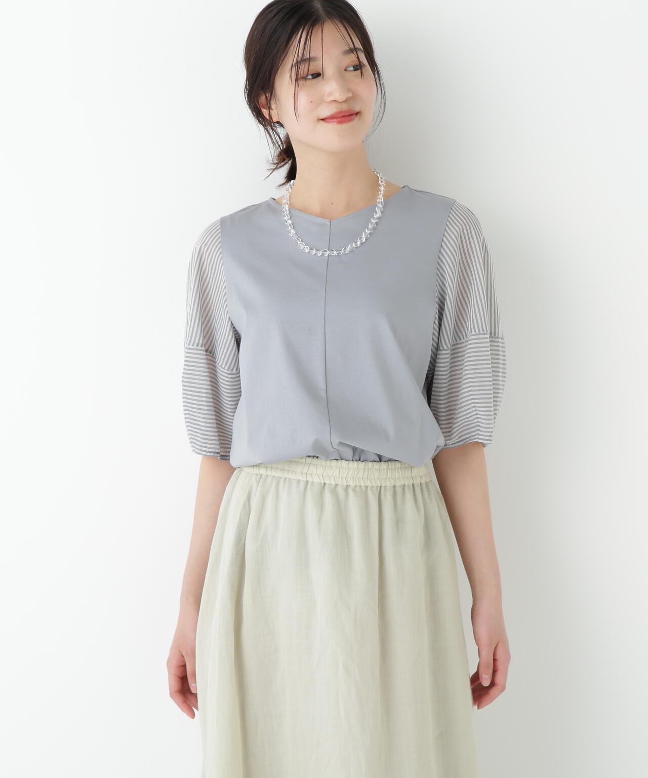 シアーストライプドッキングVネックカットソープルオーバー