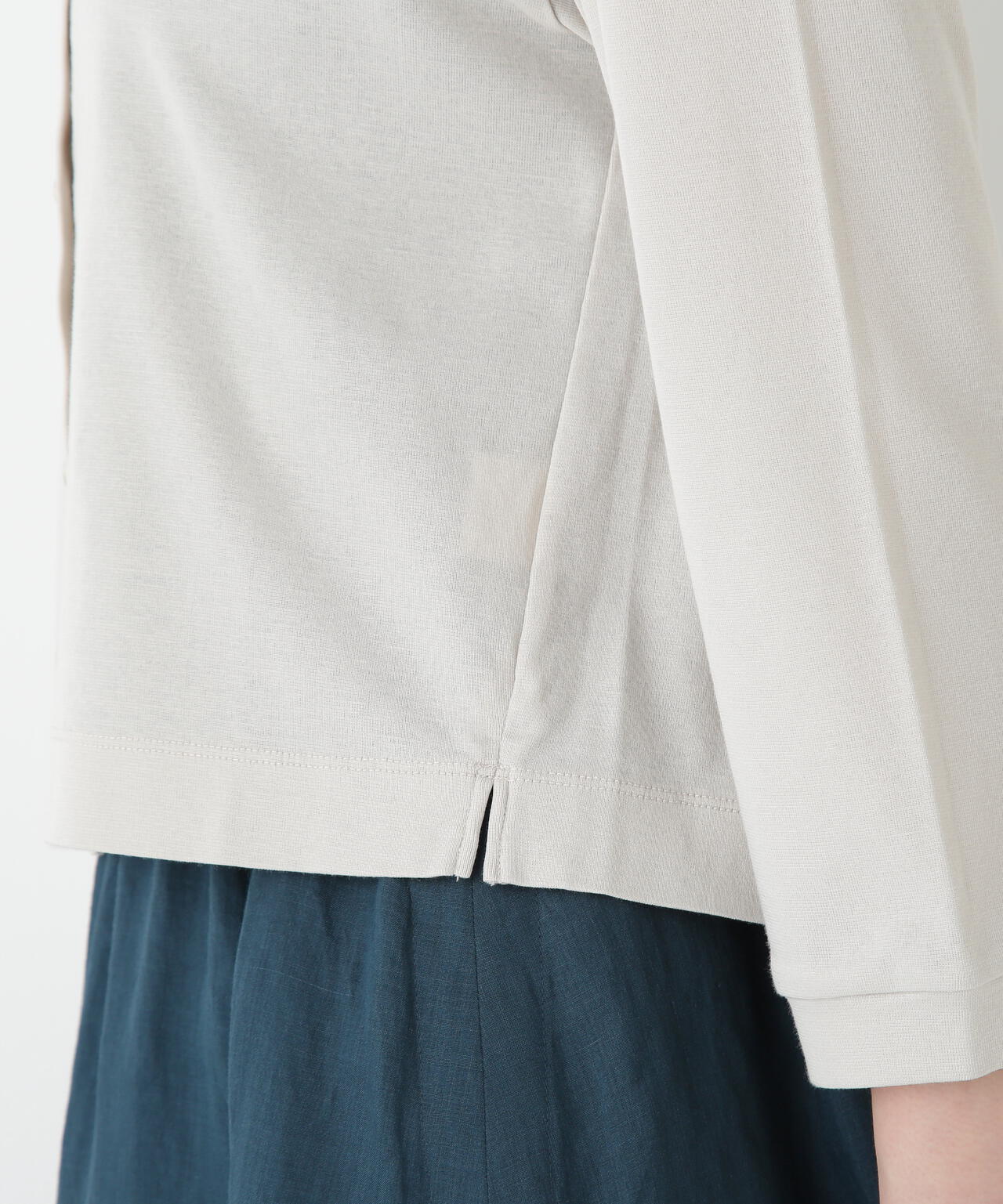 クルーネックフライスカットソーカーディガン