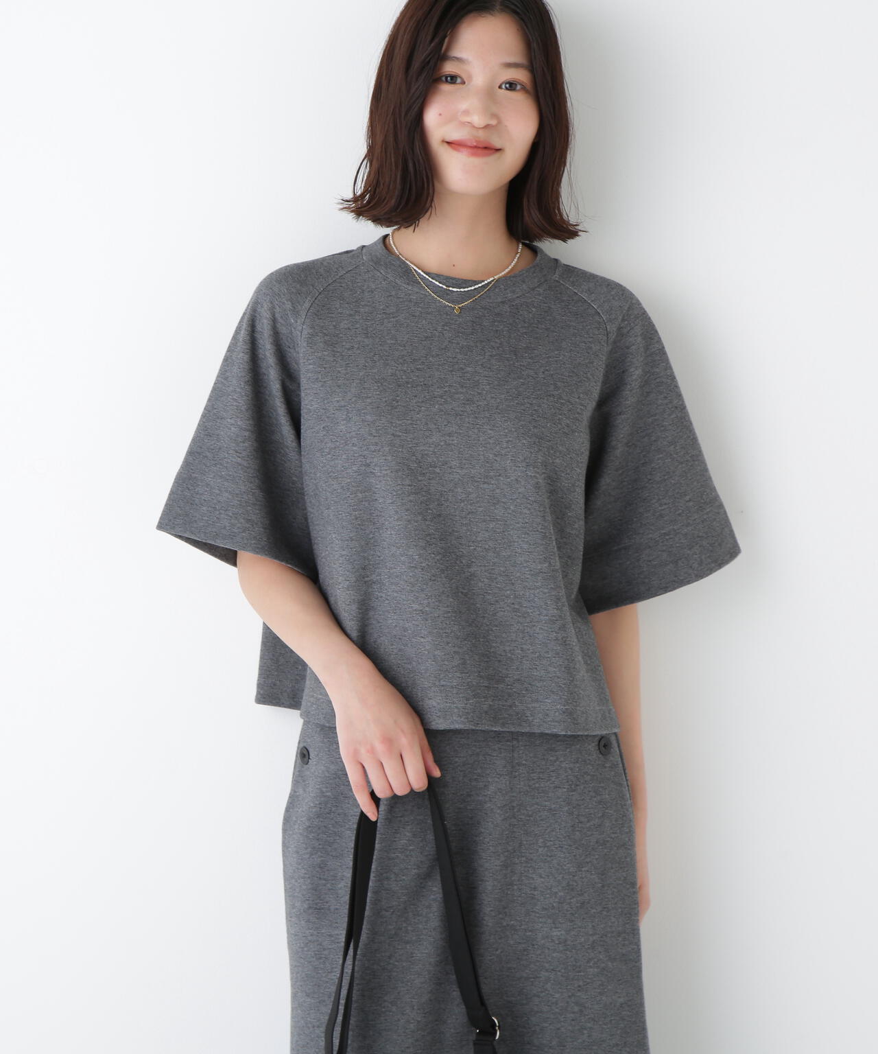 ダンボールラグランスリーブプルオーバー