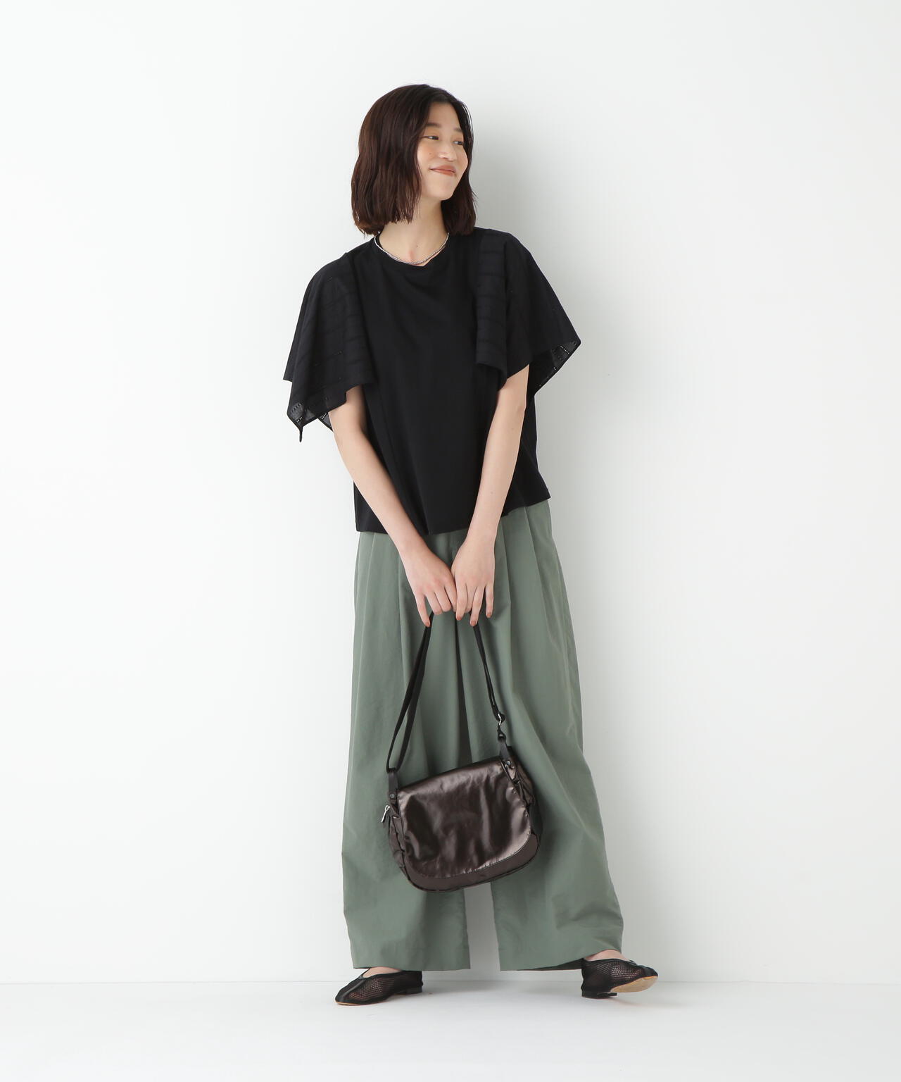 コットンローンレースドッキングプルオーバー