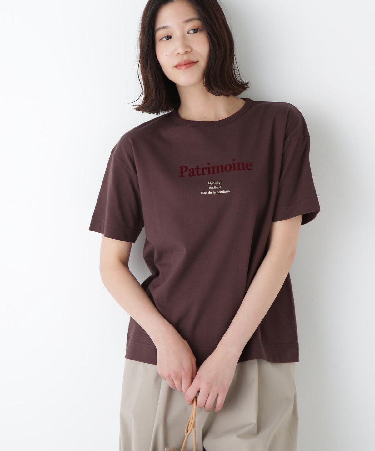 ロゴTシャツ