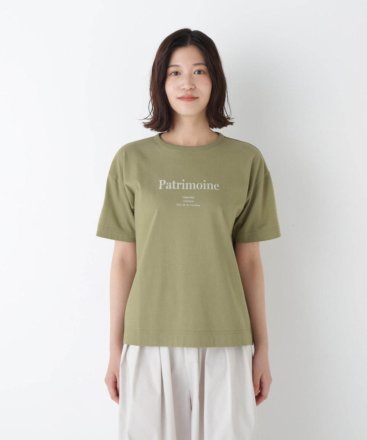 ロゴTシャツ