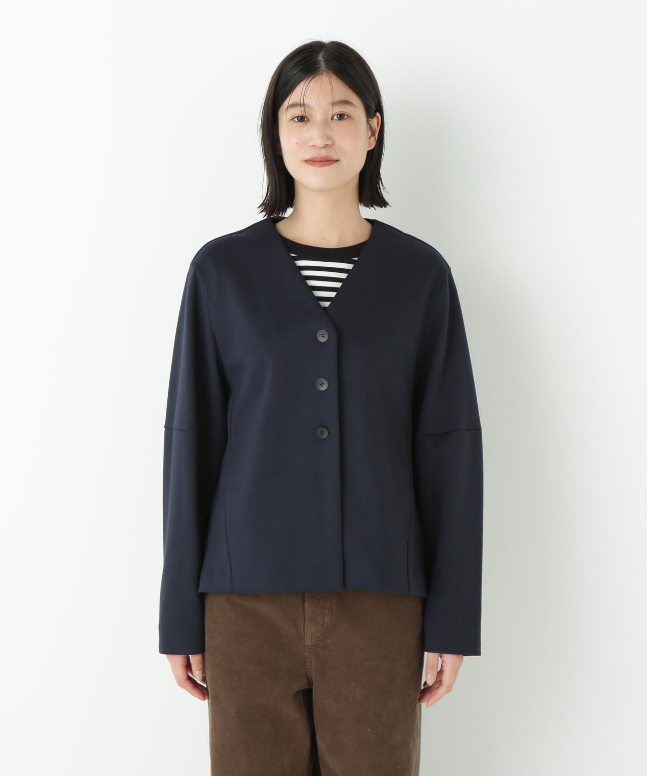 ダンボールVネックカーディガン