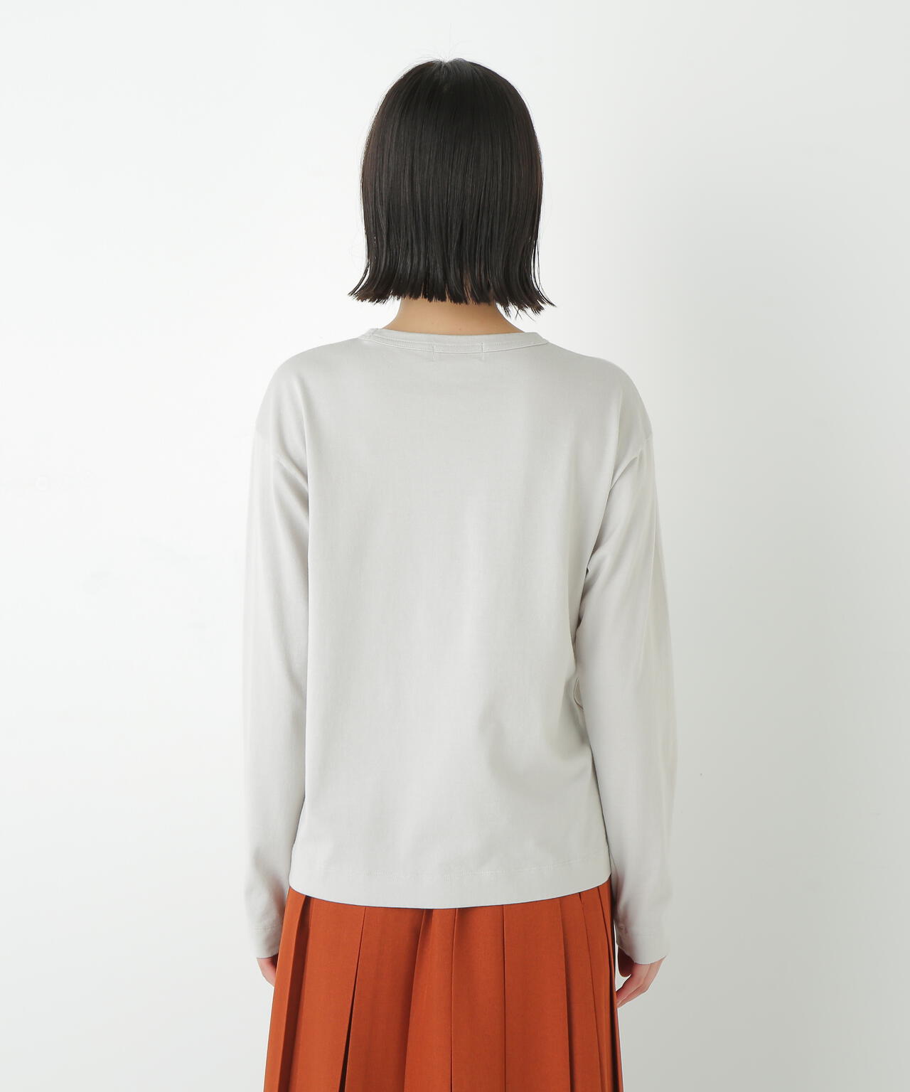 ロゴ長袖Tシャツ