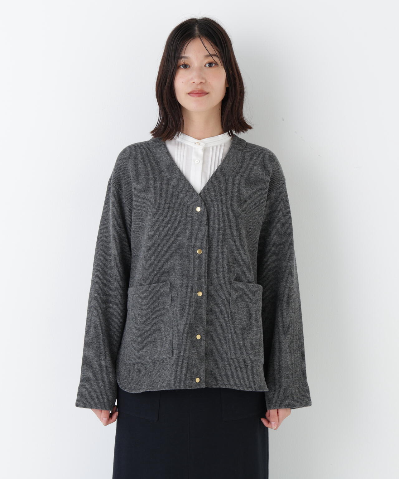 クォーターゲージVネックカーディガン