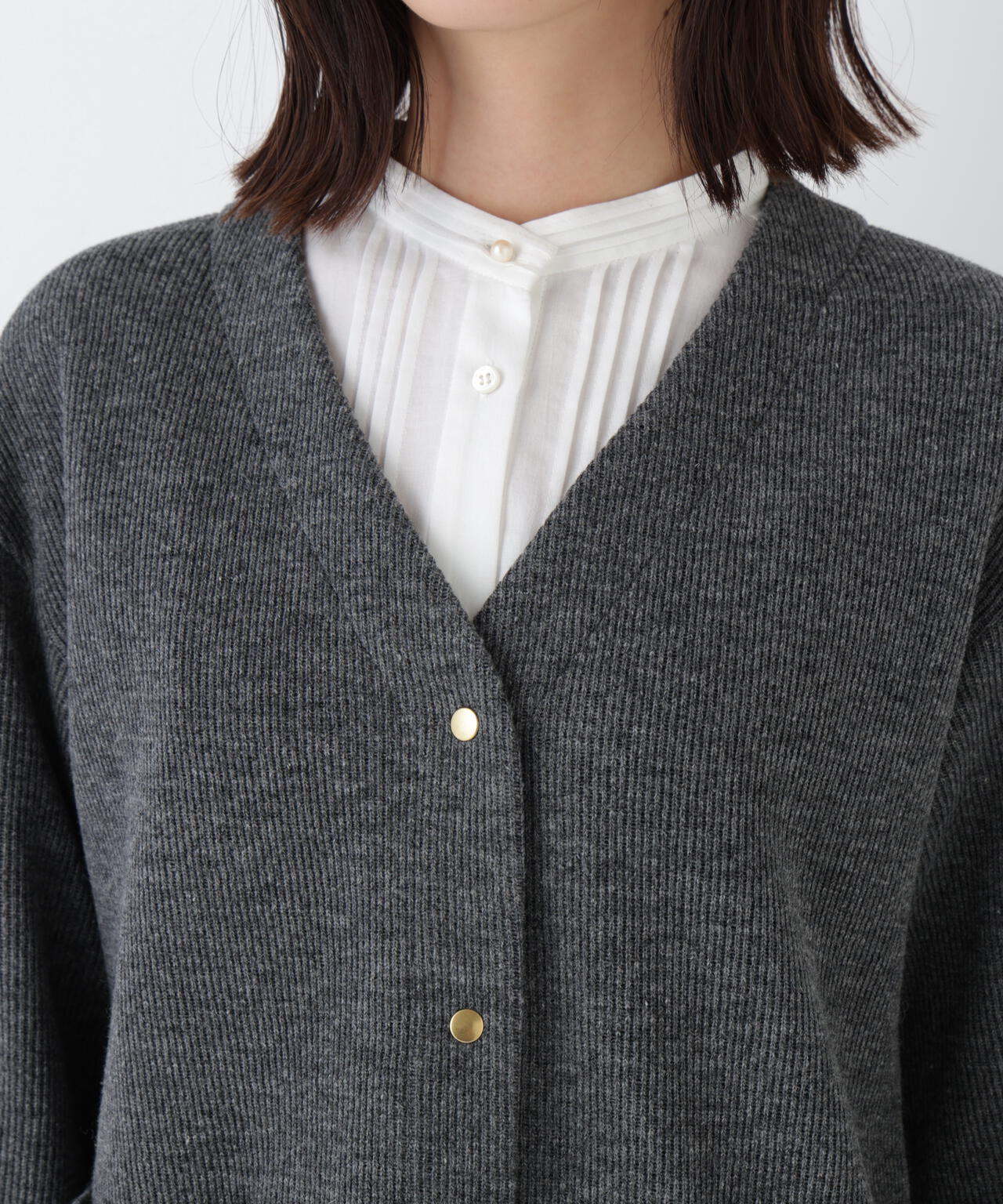 クォーターゲージVネックカーディガン