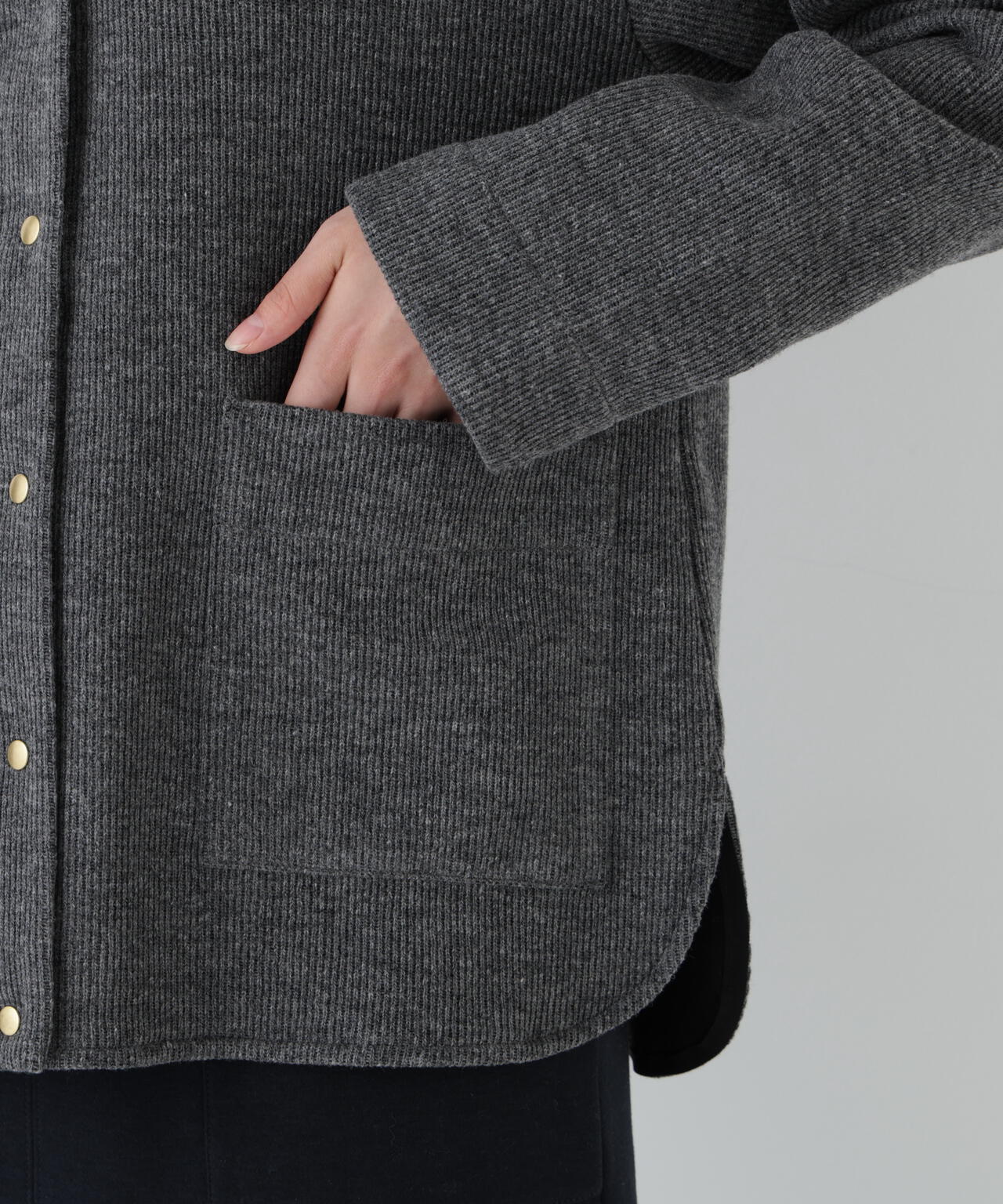 クォーターゲージVネックカーディガン