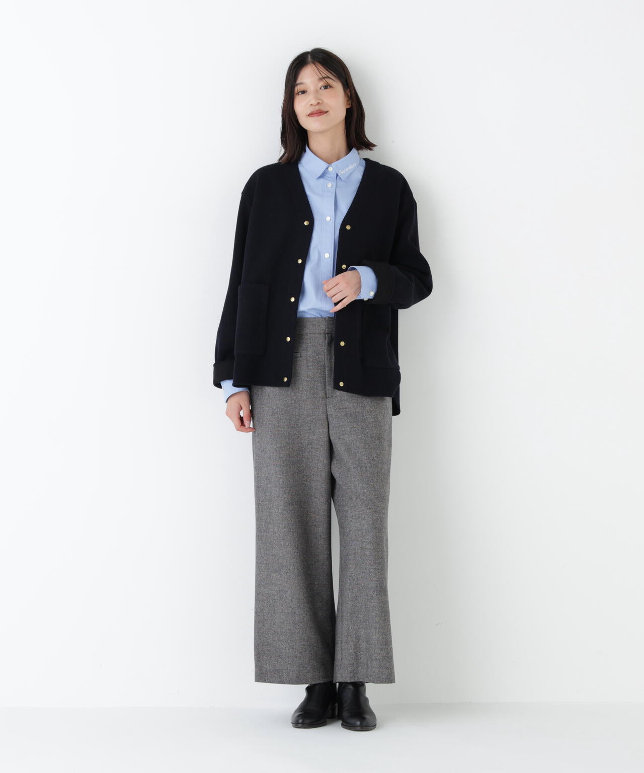 クォーターゲージVネックカーディガン