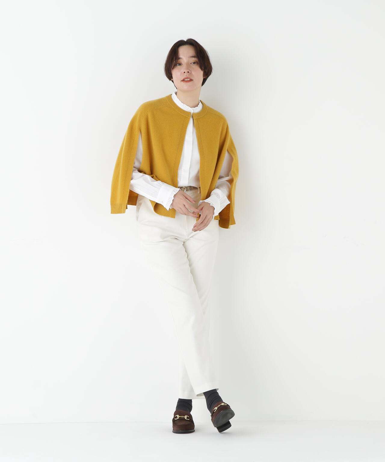 ハイゲージウールケープニット