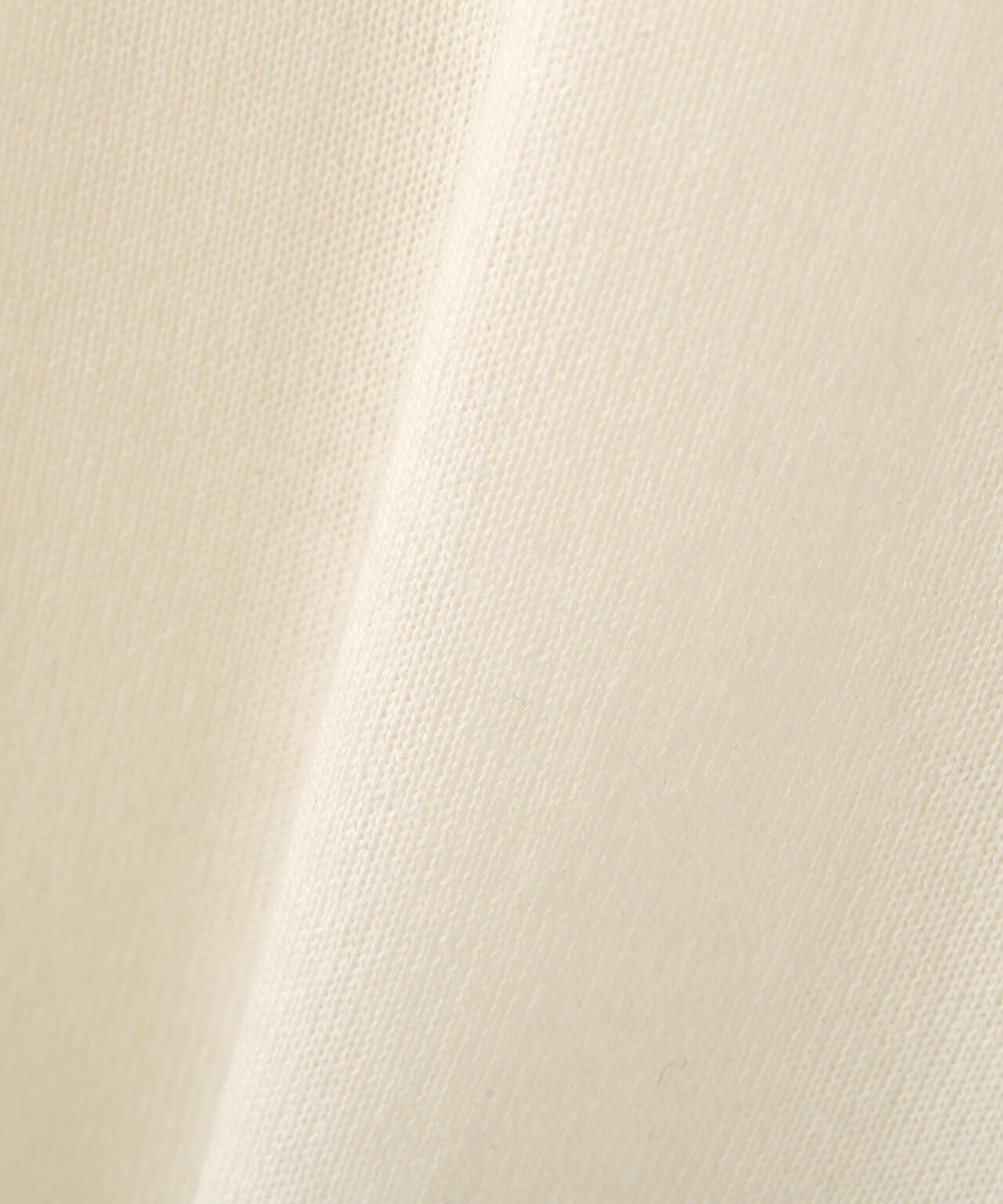 クリアウールクルーネックニット