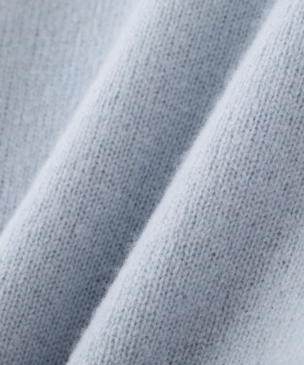 ミドルゲージエアリーニット