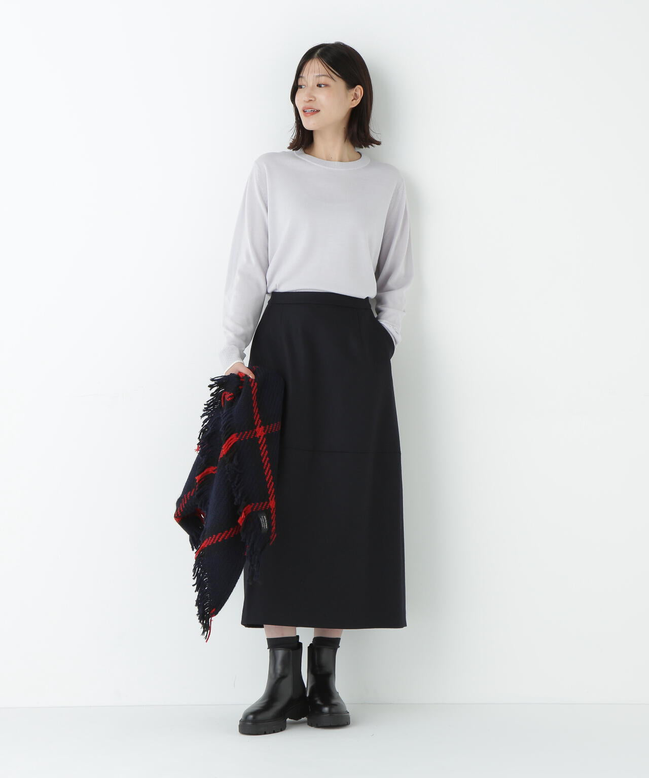 梳毛ライン入りニットプルオーバー